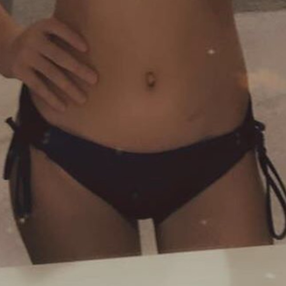 bikini bottoms